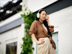 MOMENTUM 4 Wireless (Student)