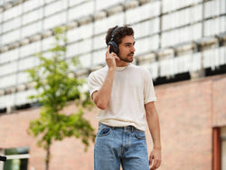 MOMENTUM 4 Wireless (Student)