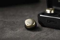 MOMENTUM True Wireless 4
