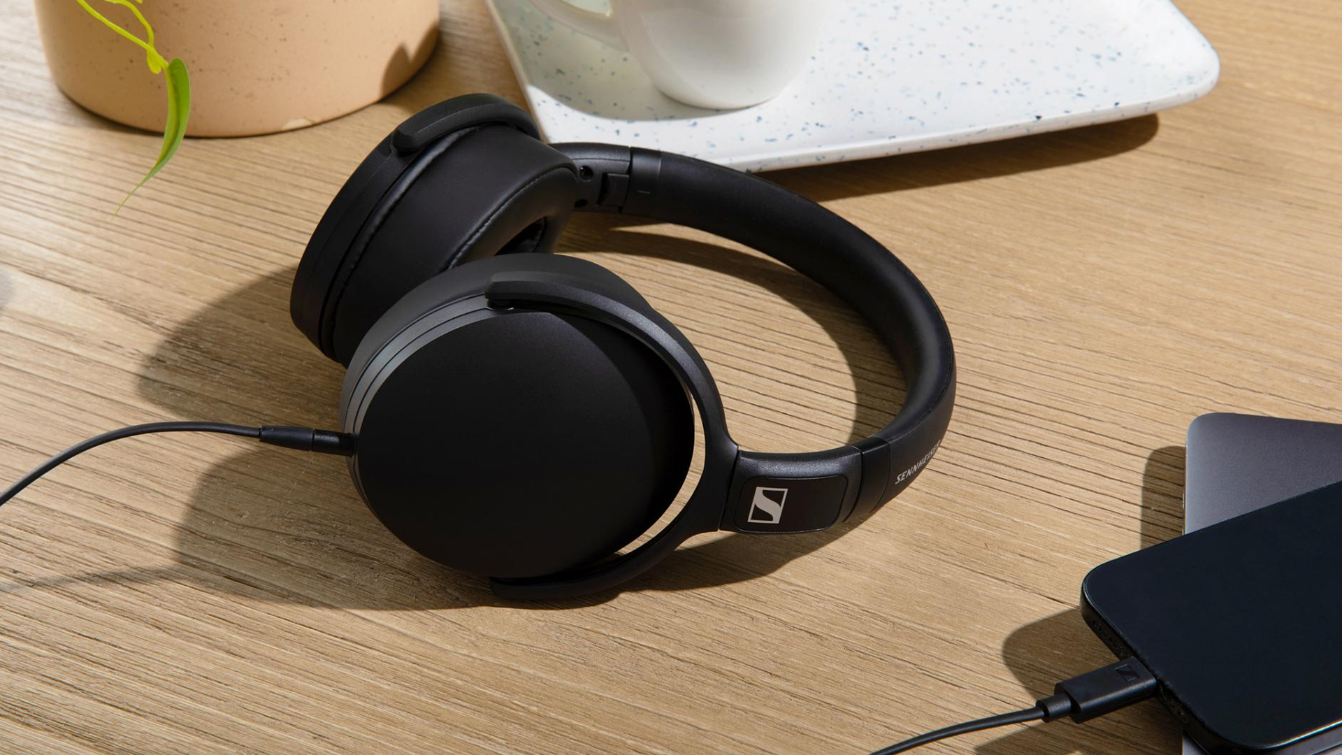  HD 400U (USB-C Connector) Desktop